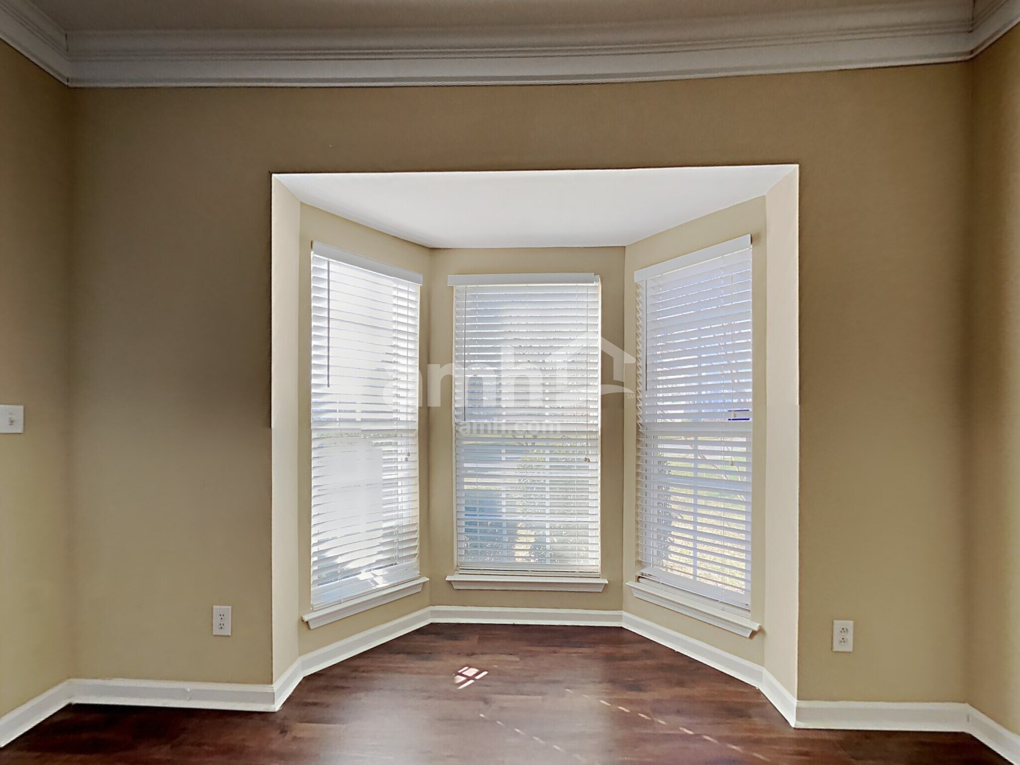Building Photo - 10119 Fieldstone Ct