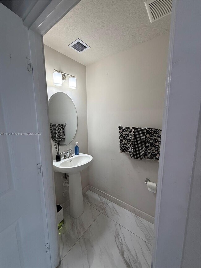 Building Photo - 10917 SW 232nd Terrace