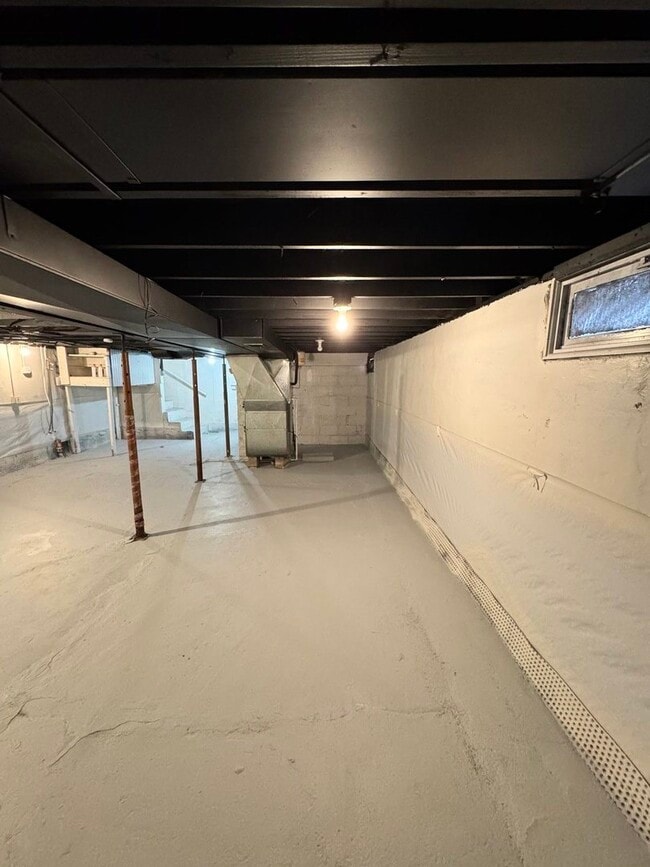 Building Photo - 2123 170th St