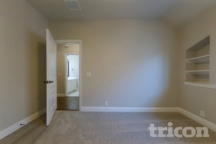 Building Photo - 10232 Wild Goose Dr