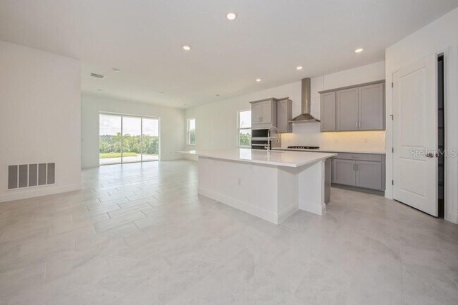 Building Photo - 16029 Volterra Point