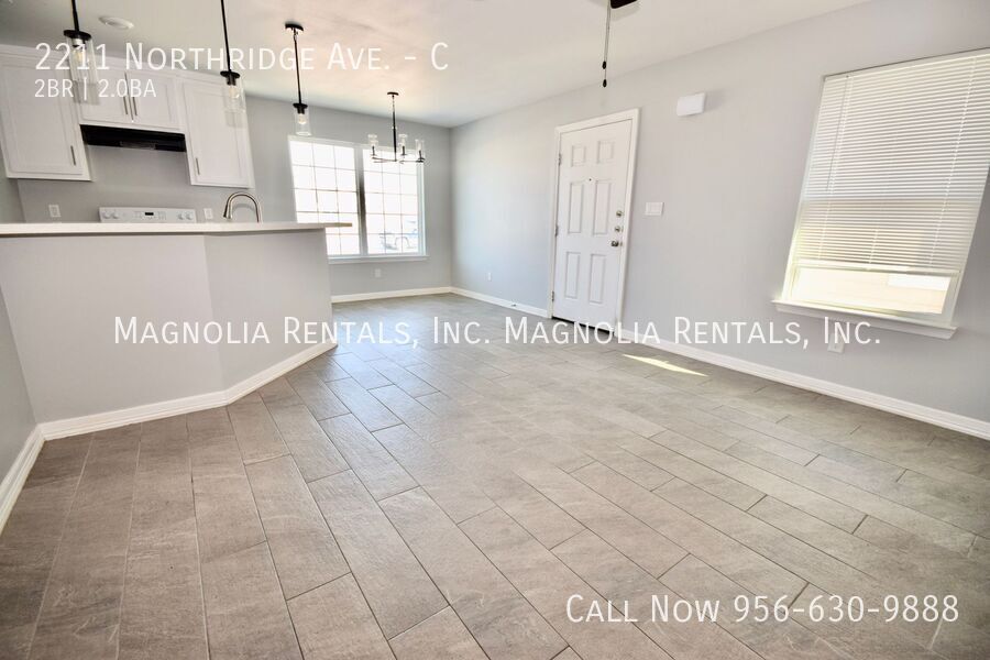 Building Photo - 2211 Northridge Ave