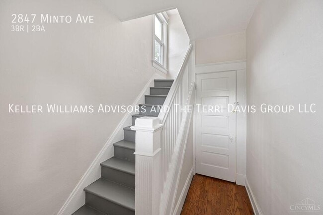 Building Photo - 2847 Minto Ave
