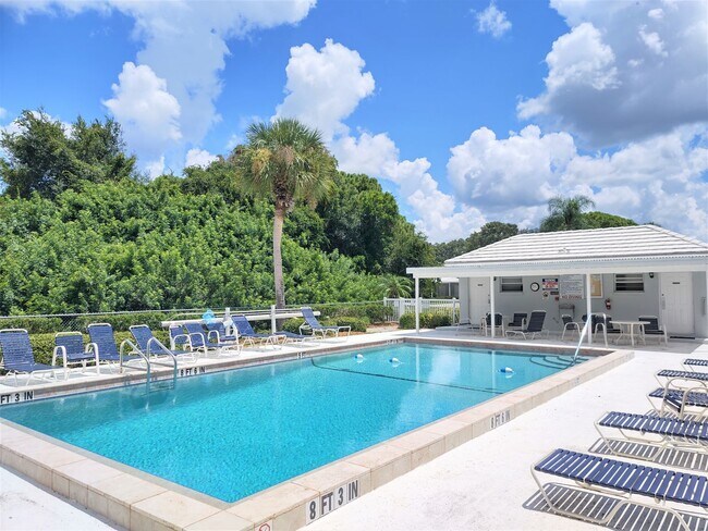 Building Photo - Seasonal Short-Term 2 Bedroom 2 Bathroom Villa at Augusta Villas in Plantation!