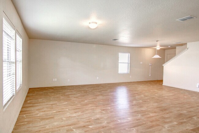 Building Photo - 8906 Scarlett Pl