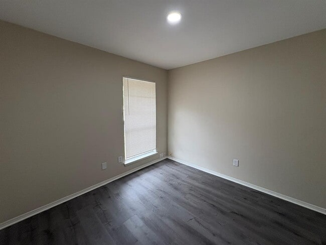 Building Photo - 2524 Chaparral Trail