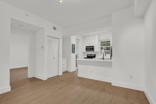 Building Photo - 4903 Chancellor Dr