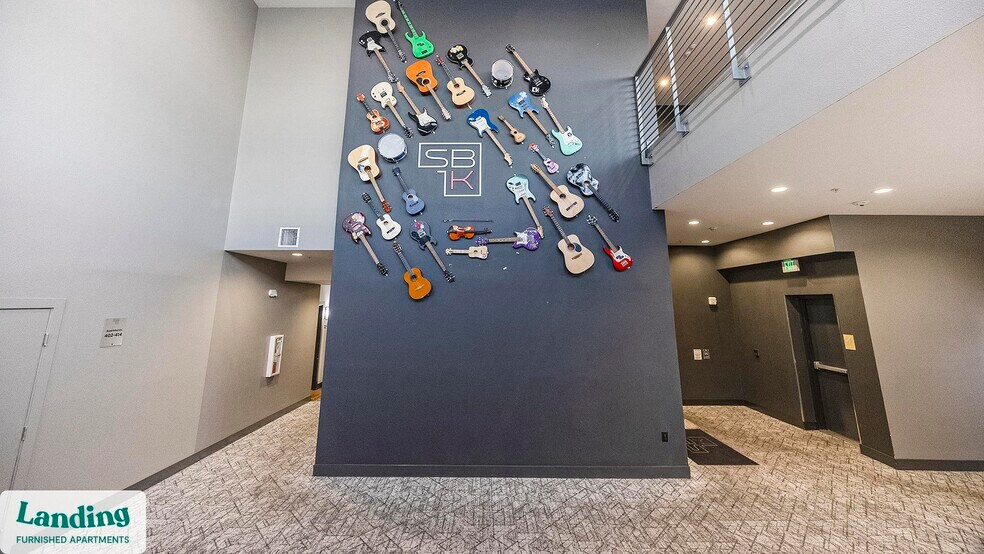 Building Photo - 1000 S Broadway