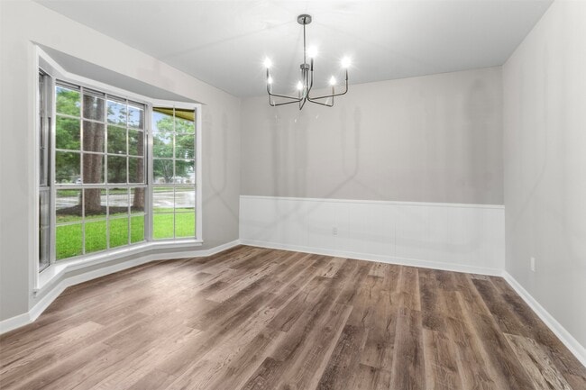 Building Photo - 2101 Lamar Dr