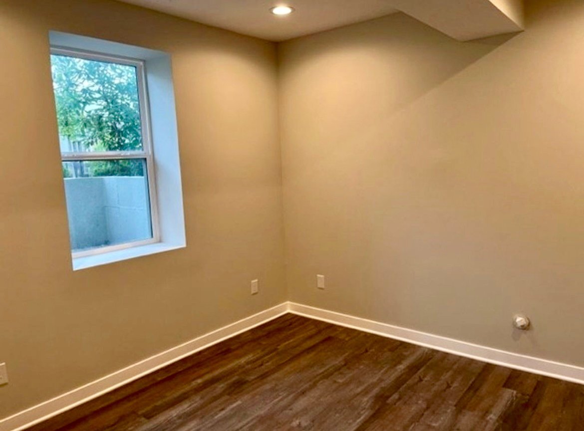 Building Photo - 6942 W 162nd Ct