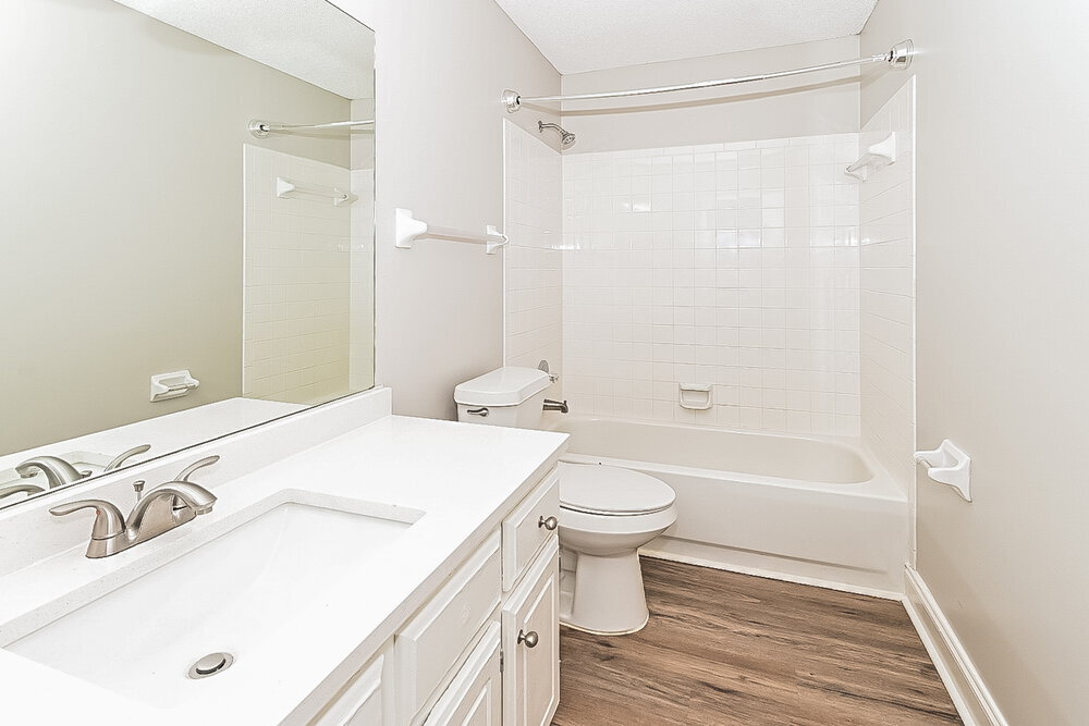 Building Photo - 1740 Meadow River Cove