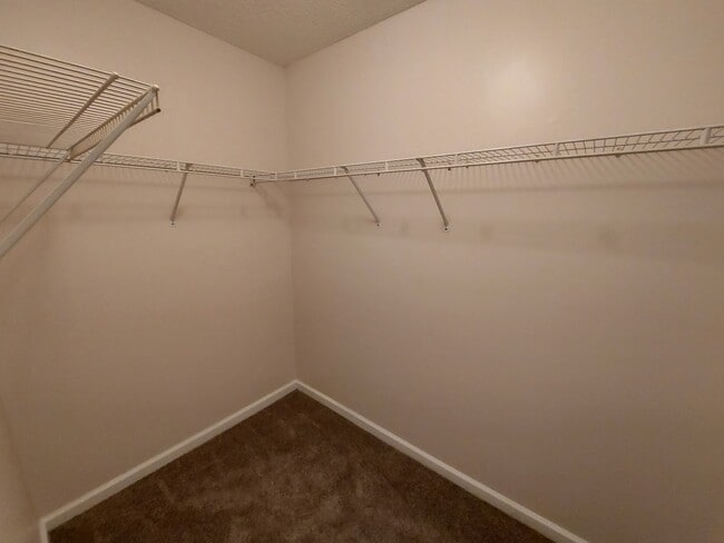 Building Photo - 7093 Mahonia Pl