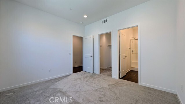Building Photo - 231 Babson Ct
