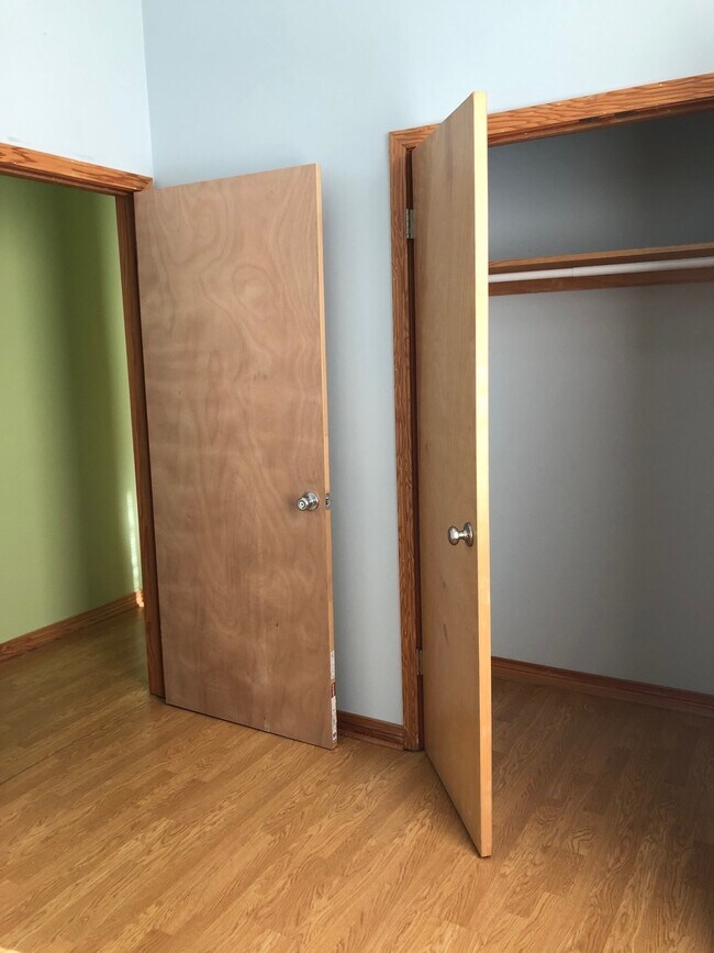 Building Photo - 2100 Oretha Castle Haley Blvd