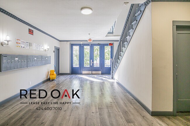 Building Photo - 2919 W 8th St