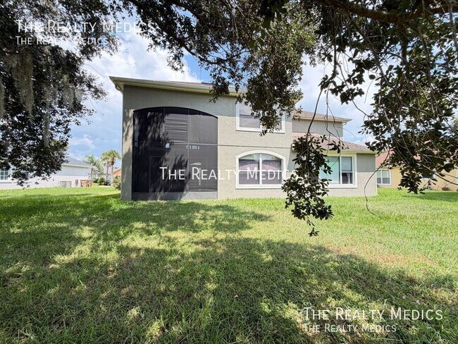 Building Photo - 1565 The Oaks Blvd