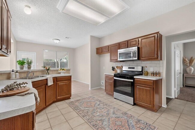 Building Photo - 17905 Worley Dr