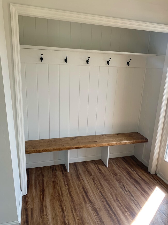 Building Photo - 53 Liberty Ln