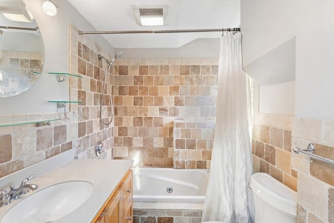 Building Photo - 41 Worcester Sq