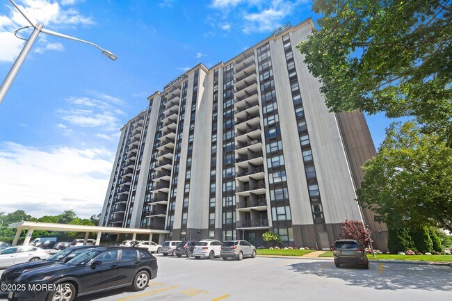 Building Photo - 1 Scenic Dr
