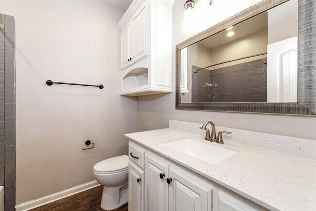 Building Photo - 4213 St Augustine St