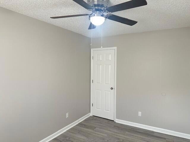 Building Photo - 1752 31st St NE