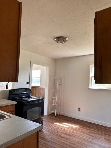 Building Photo - 4998 FM 707