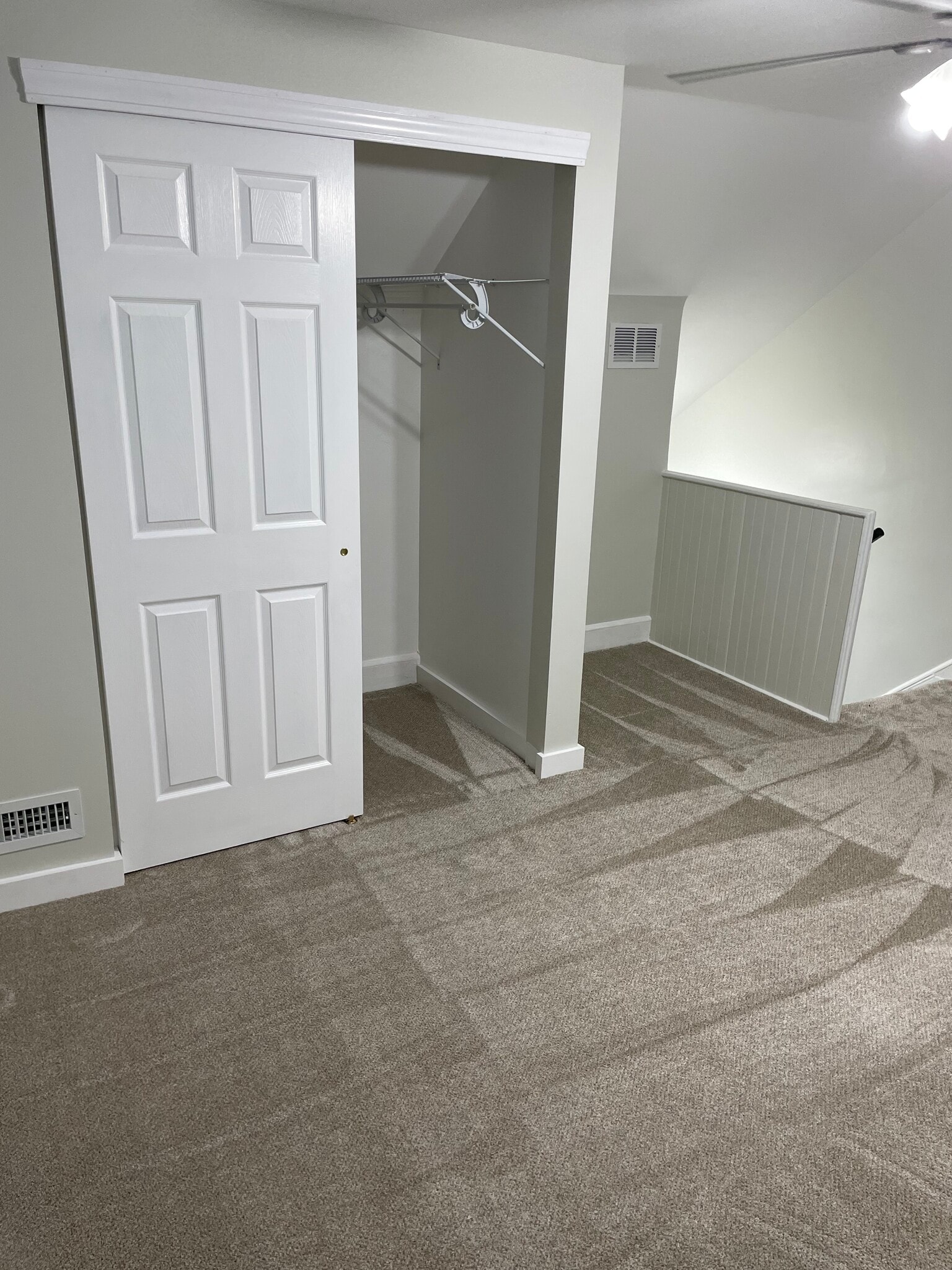 Step In Closet - 1418 N 3rd St