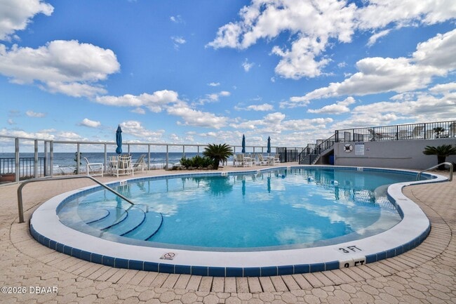 Building Photo - 1415 Ocean Shore Blvd