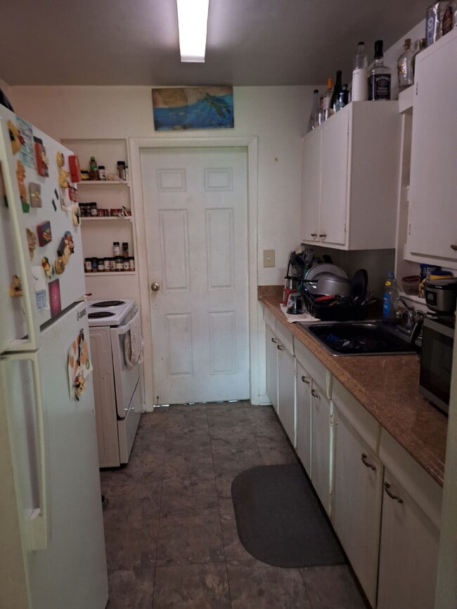 Building Photo - 3/2 Single Family Home available in Pt Cha...