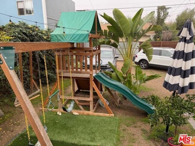 Building Photo - 409 Westminster Ave