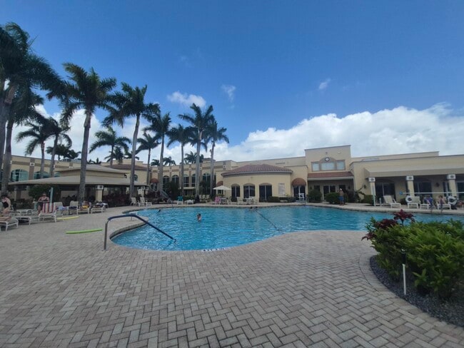 Building Photo - 12654 Via Ravenna