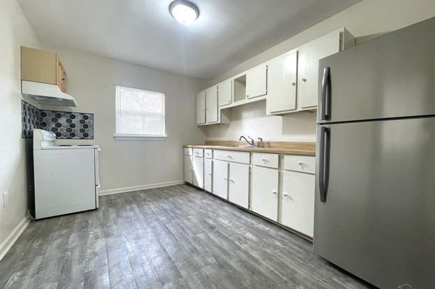 Building Photo - 31 Randolph Dr