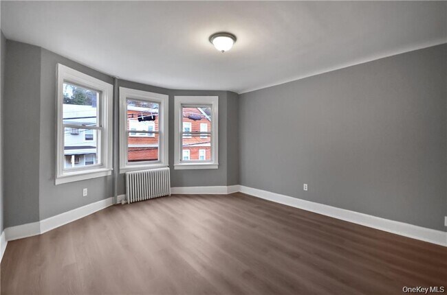 Building Photo - 234 Edwards Pl