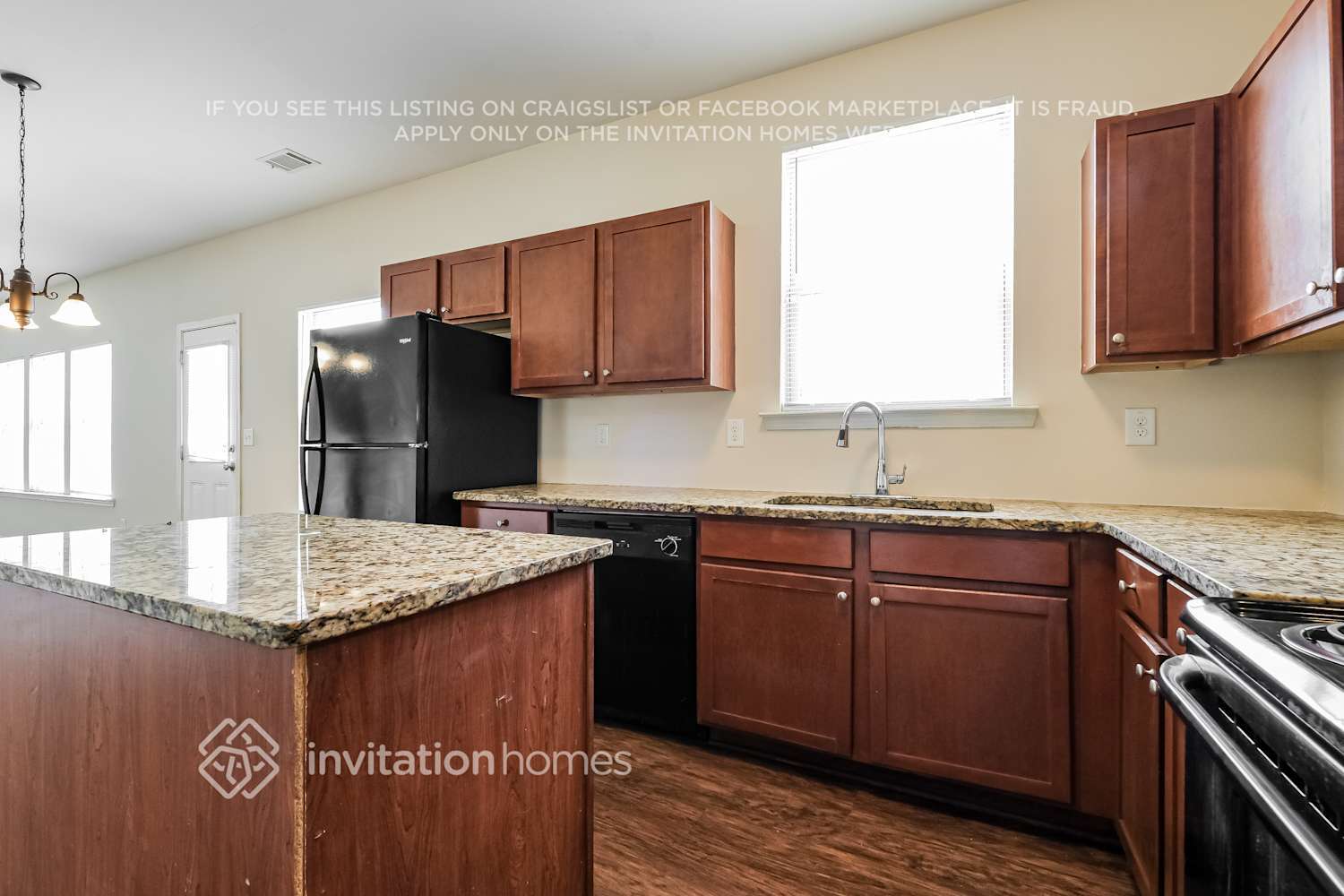 Building Photo - 4232 Oak Field Dr