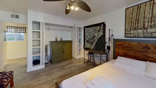 Building Photo - Oceanfront Winter Rental Mid-September 202...