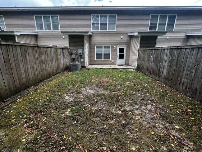 Building Photo - 226 S Lamplighter Ln