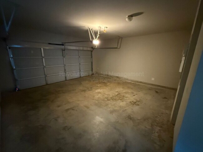 Building Photo - 112 Hunts Ml Cir