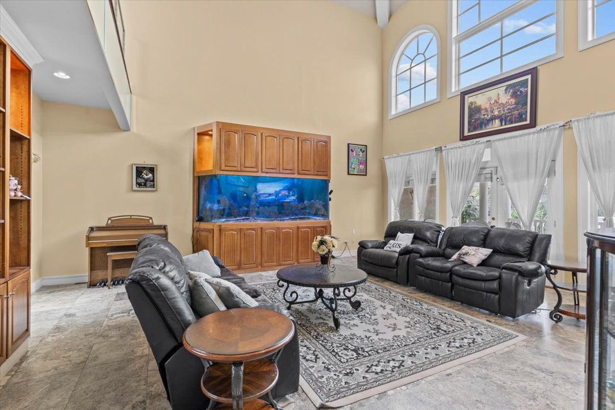 Building Photo - 200 Asphodel Dr