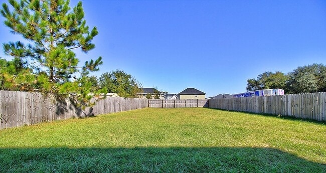 Building Photo - 771 Live Oak Church Rd