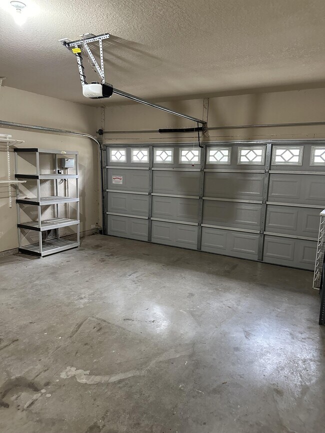 Building Photo - 2616 Gallant Fox Dr