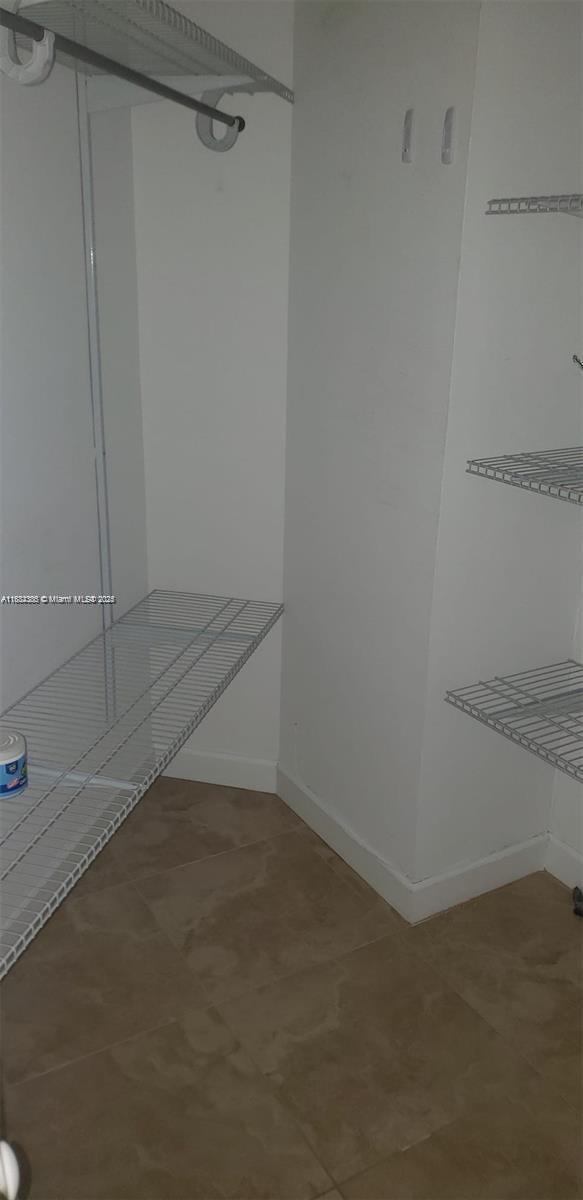 Building Photo - 701 Brickell Key Blvd