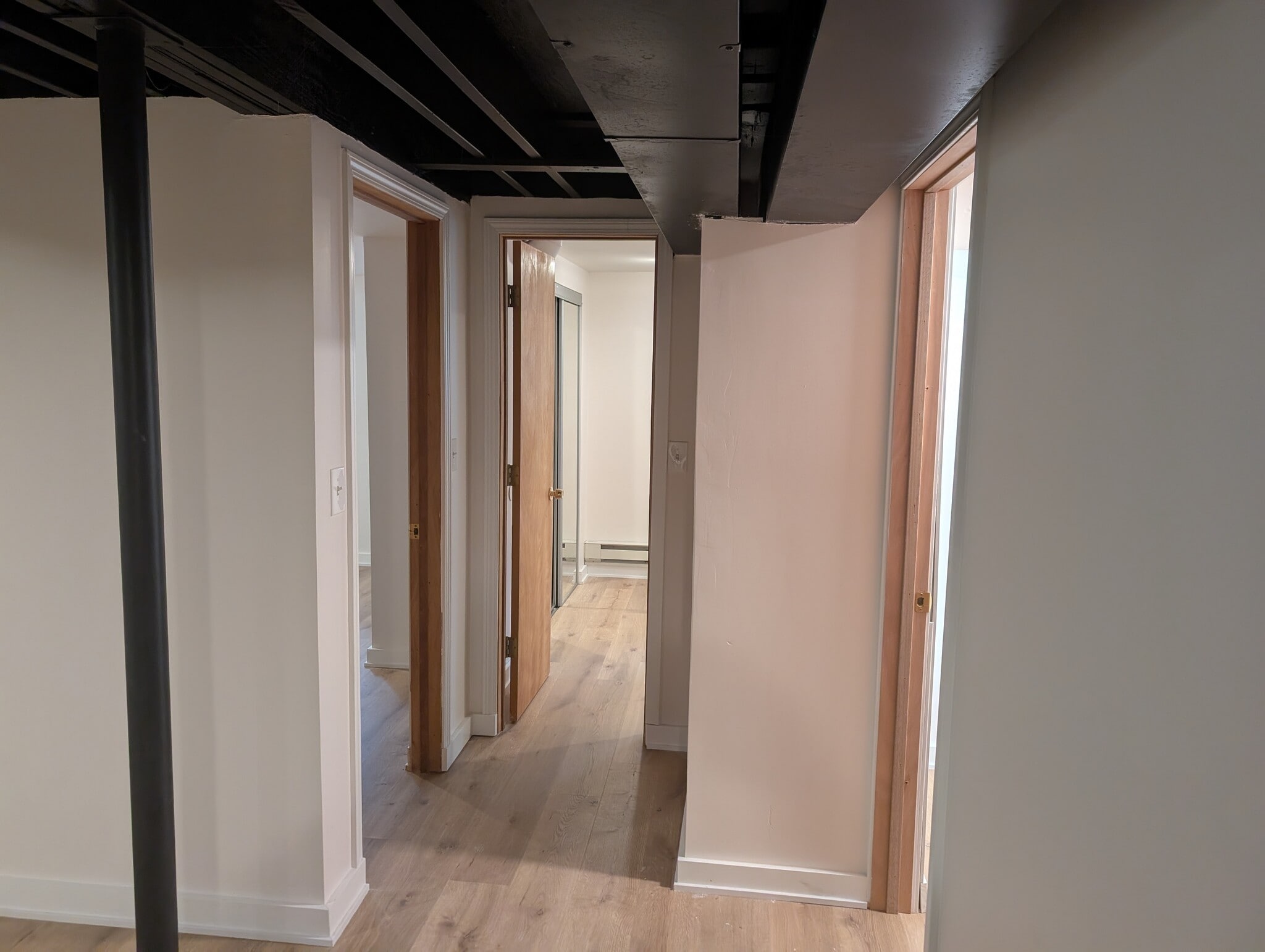 Building Photo - 1446 Rosewood St
