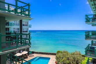 Building Photo - 2957 Kalakaua Ave. #402