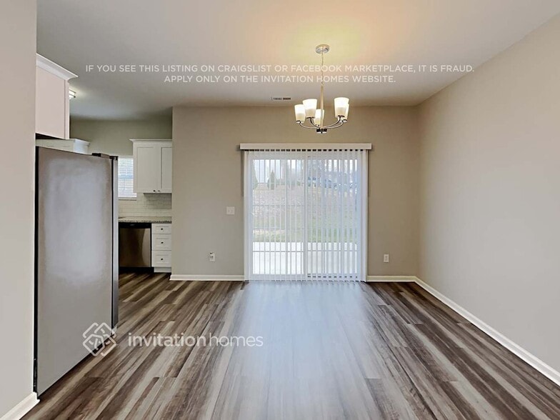 Building Photo - 1006 Wind Carved Ln