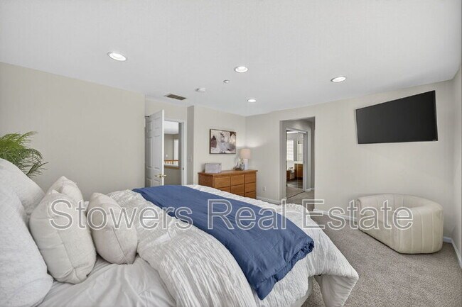Building Photo - 729 Copperfield Ct