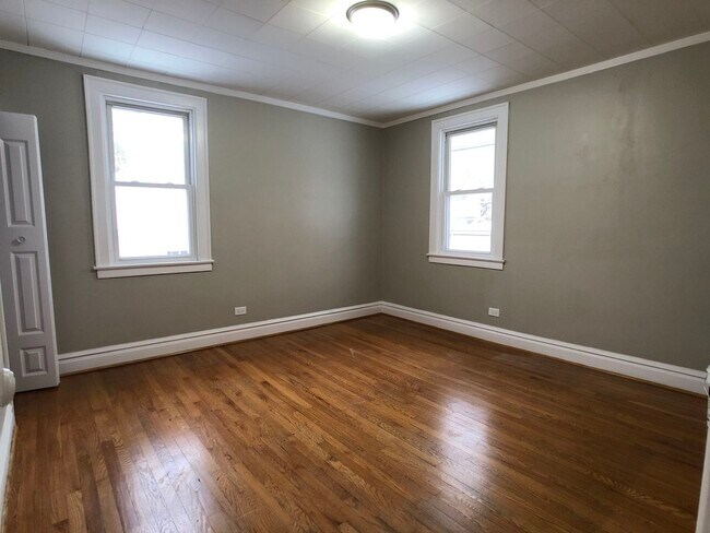 Building Photo - 3217 Ann St