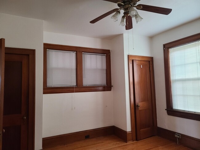 Building Photo - 3214 Forest Hill Ave NW