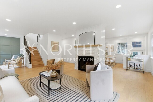 Building Photo - 592 9th St