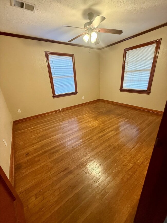 Building Photo - 4614 44th St